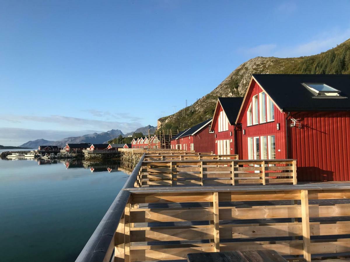Luxurious Cabin By The Waterfront Leknes Exterior foto